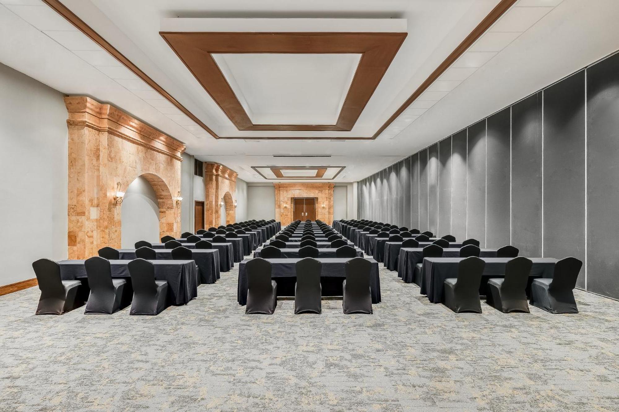 Fiesta Americana Condesa Cancún Eksteriør billede The ballroom